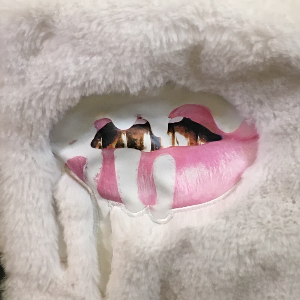 Kylie Christmas Stocking - Picture 4 of 5
